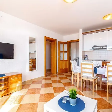 Maria Apartmán *